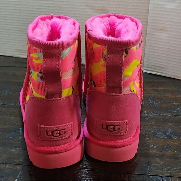 Ugg Womens Shoes Ugg Women’s Classic Mini Tiger Flower Boots Pink/Yellow size 7 - Picture 12 of 14